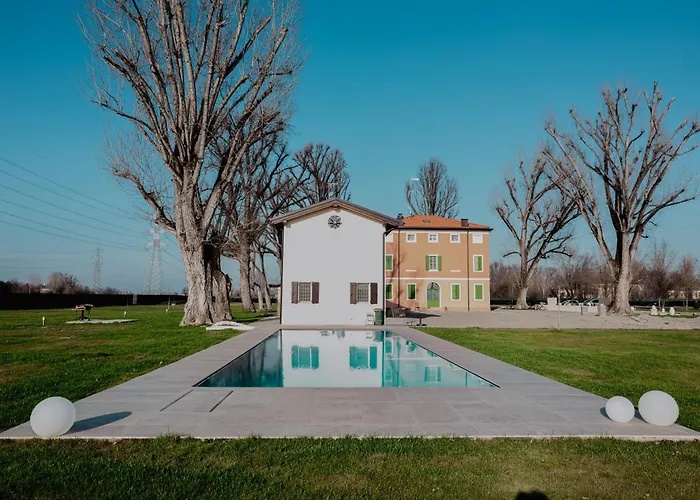 Villa IrisBed and Breakfast